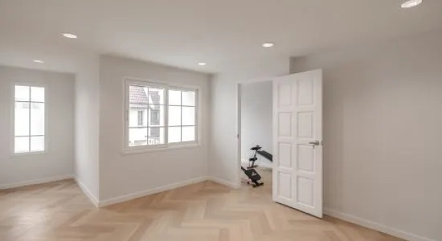 Sabbath Residence(Luxury pool villa townhome), Забронировать Вилла Отели Бангкока 3 звезды, рядом с Thai Airways Head Office, 3*