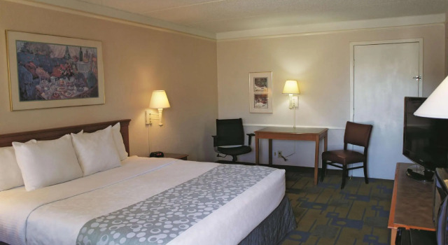 Номер Deluxe La Quinta Inn by Wyndham Clute Lake Jackson