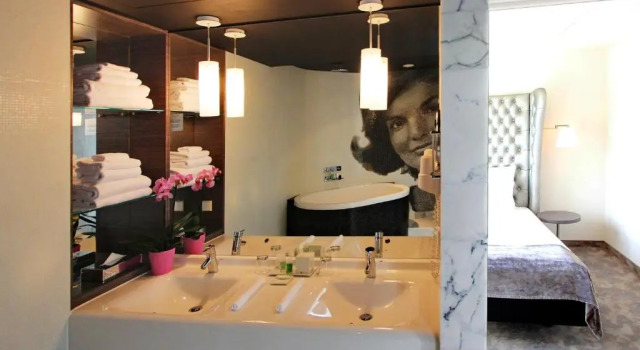 Présidentielle suite ARCOTEL John F Berlin