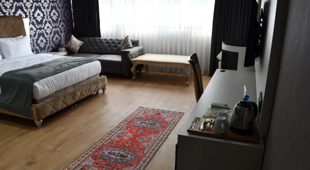 Grand pokój HMZ Luxury Hotel