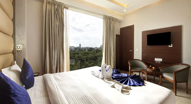 Номер Luxury Marks Hotel & Banquet