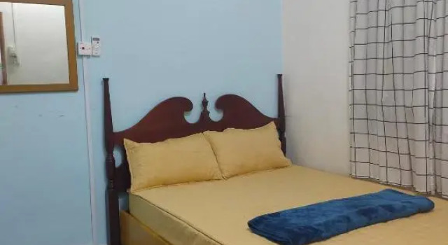 CORNER LOT,LANDED Kajang Semenyih Bee Homestay