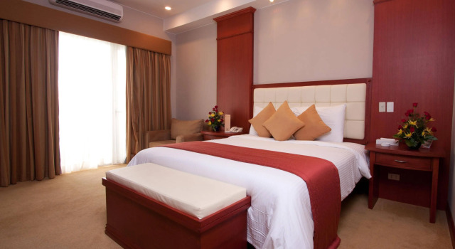Lewis Grand Hotel, Забронировать Отель Анхелес 