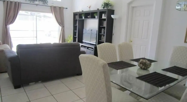 Ov1755 - Eagle Pointe - 3 Bed 2 Baths Villa, Забронировать Вилла Отели Диснейуорлд Орландо с парковкой, Парковка