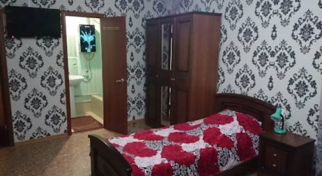 На улице Мимоз