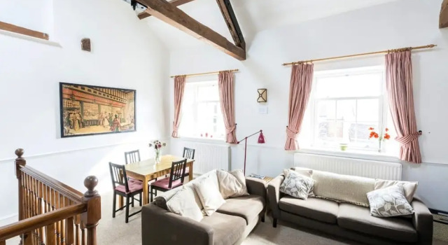 Printers Court 2, Book Hotel Sherborne Dorset