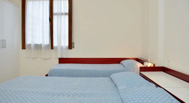 Modern Flat for 4 Guests sea View-beahost, Prenota Appartamento Hotel a Veneto con parcheggio, Parcheggio
