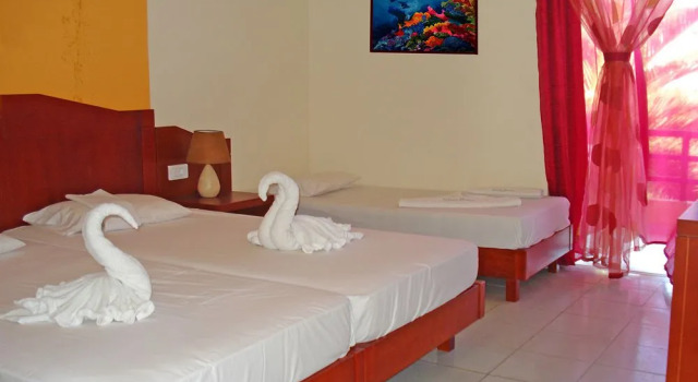 Silver Beach Hotel, Забронировать Отель Каврос 
