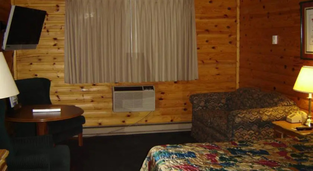 Northwoods Inn & Suites Minocqua, Buchen Sie Hotel Minocqua Wisconsin
