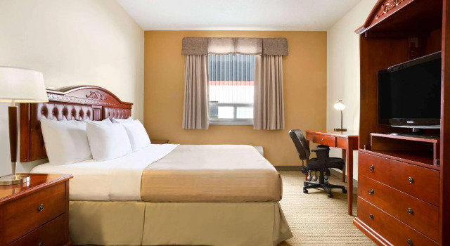 Двухместный номер Standard Days Inn by Wyndham Bonnyville
