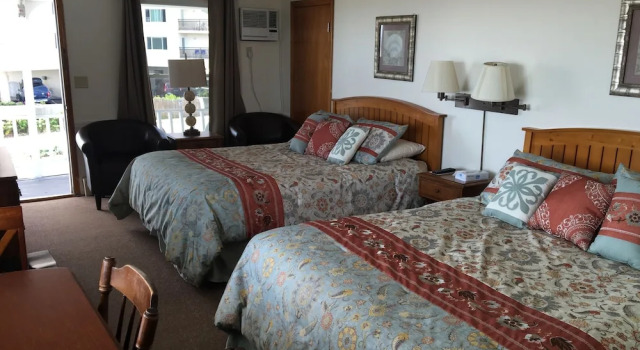 Sandpiper Beachfront Motel, Buchen Sie Motel Hotels in New England mit Parkplatz, Parkplätze
