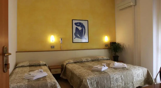 Четырёхместный номер Standard Hotel Arabesco