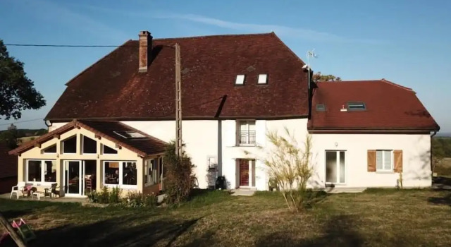 La Ferme De Montard, Book Vacation Home Hotels in Burgundy with a Pool, Swimming Pool