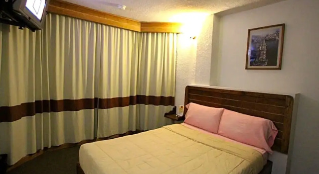 Номер Standard HB Express Hotel