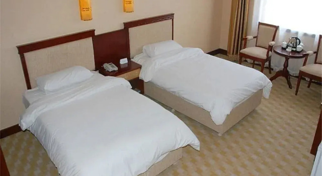 Dalian Sanhe Hotel, Book Hotel  