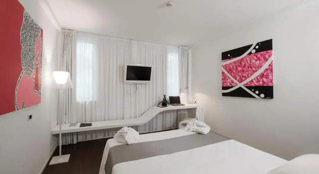 Двухместный номер Superior MO.OM Hotel