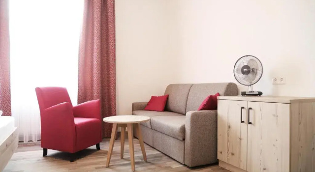 Семейный номер Standard Hotel Neuenburger Hof