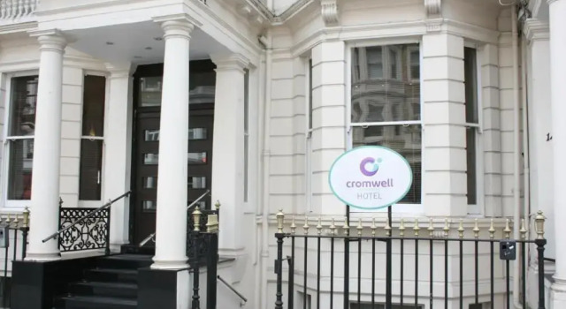 Одноместный номер Economy Cromwell Hotel