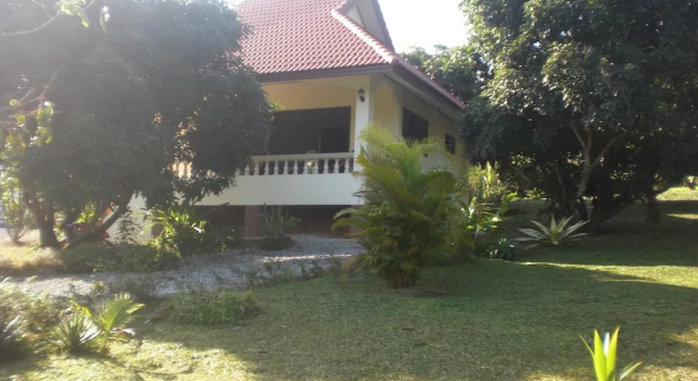 Коттедж House of Garden