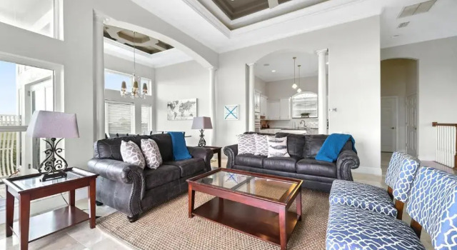 Beach Belle, 4 Bedrooms, Sleeps 10, Private Pool, Ocean Front, Elevator, Забронировать Отель Палм-Кост штат Флорида, рядом с Парк Jungle Hut Road