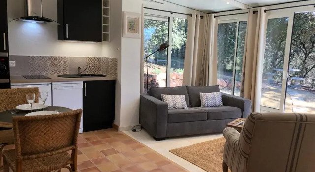 Апартаменты B&B La Badelle