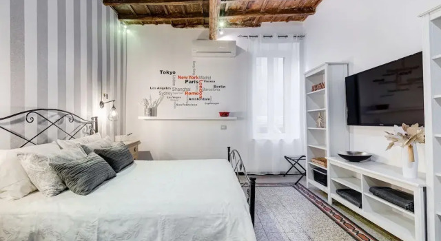 Trastevere Central House, Забронировать Апартаменты/квартира Трастевере Рим, рядом с Площадь Кампо-деи-Фиори