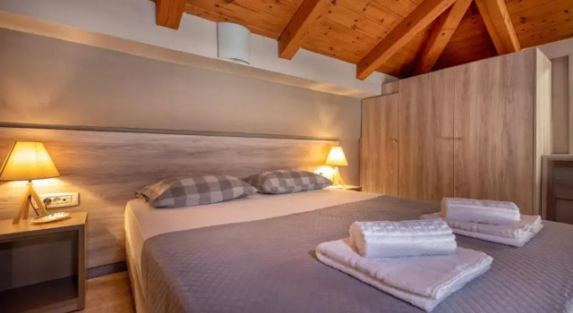 Апартаменты Anemoni Apartments