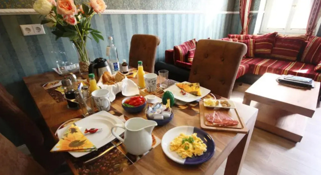 Deluxe Huoneisto VacApps L.E. Holiday Suites in Leipzig