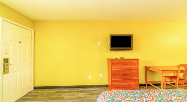 Номер Standard Regency Inn By OYO Rockdale TX