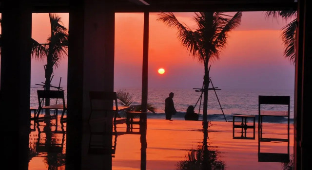 Курортный отель Pandanus Beach Resort & Spa