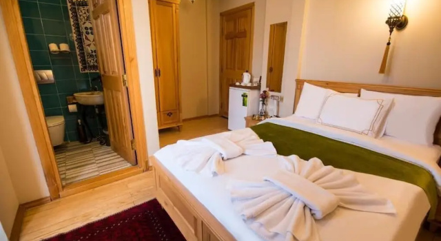 Standardní Dvoulůžkový s manželskou postelí pokoj Sultan Corner Hotel