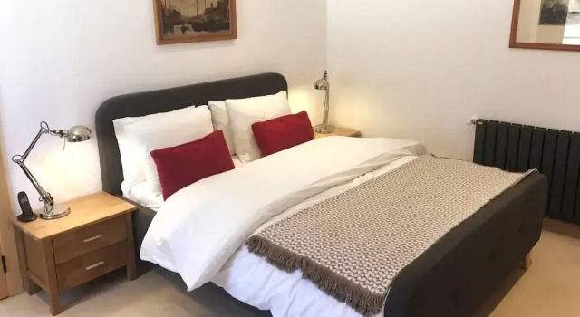 Коттедж PausaSTAY - QdM Artists Suites - Rooms