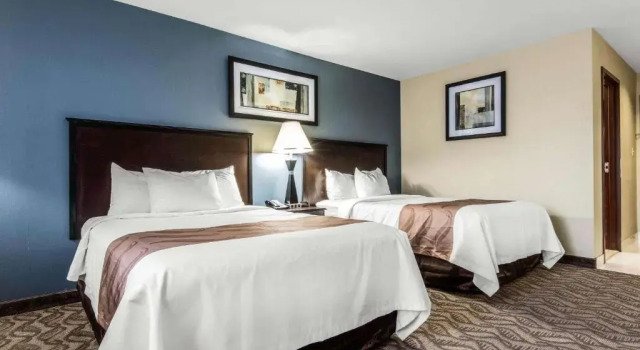 Номер Standard Quality Inn - Niagara Falls Blvd