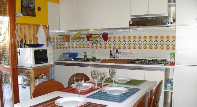 House Yanina, Book Apartment Hotels in Bellano with Parking, Parking
