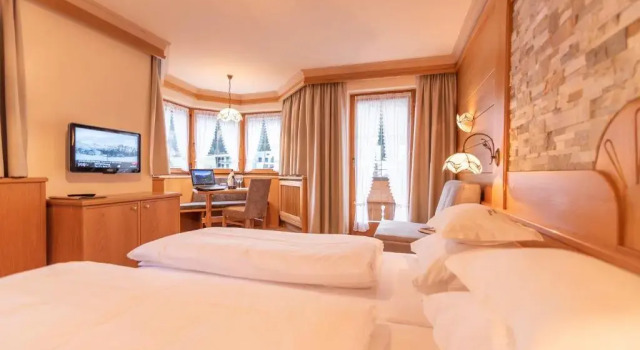 Двухместный номер Standard с балконом Hotel Garni Apart TINA