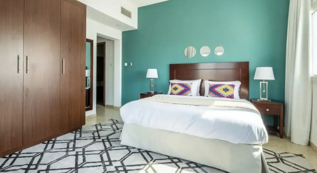Outstanding 2BR in Serene JVT Neighborhood!