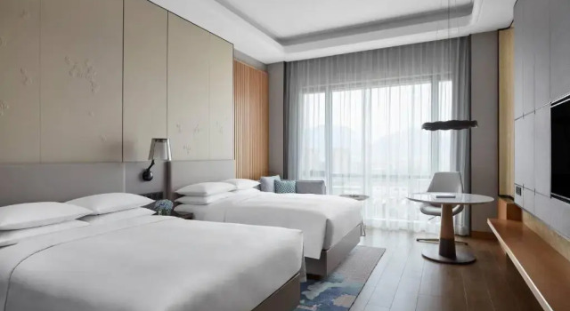 Номер Executive Wenzhou Airport Marriott Hotel