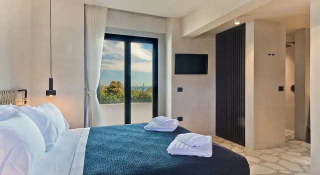 Двухместный номер Deluxe с видом на море Almi Luxury Rooms