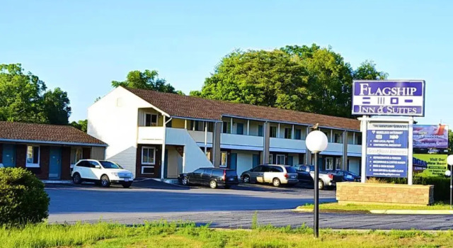 Люкс Flagship Inn & Suites