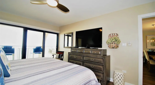 Номер Standard Ocean Vista Unit #1201 3 Bedroom Condo by RedAwning