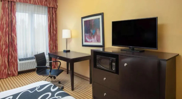 Номер Standard La Quinta by Wyndham Atlanta Union City