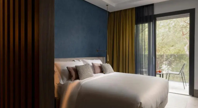 Полулюкс Coast Hotel & Spa