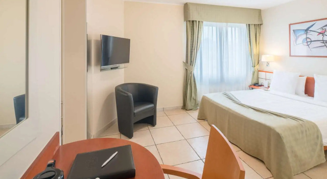 Двухместный номер Superior Best Western Plus Grand Hotel Victor Hugo