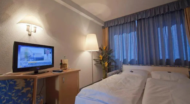 Четырёхместный номер Standard Hotel am Markt Garni - Aegidienberg