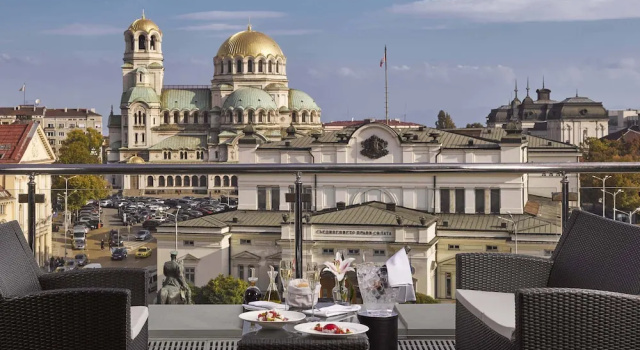 Двухместный люкс Terrace with cathedral view InterContinental Sofia by IHG