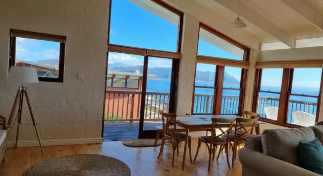 Апартаменты Boulders Beach House