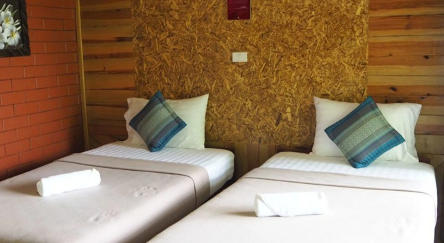 Baan Suan Hill Resort, Забронировать Курортный отель Отели Южного Таиланда с парковкой, Парковка