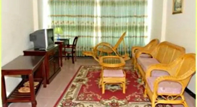 Трёхместный люкс Thuy Van Hotel