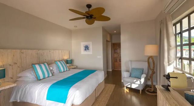 Le Nautique Waterfront Hotel La Digue, Prenota Hotel La Digue Seychelles, vicino a Anse Severe Beach