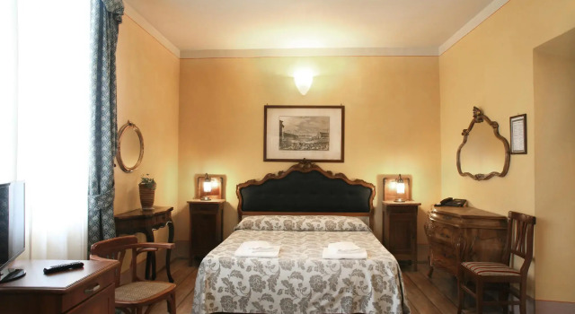 Hotel Azzi